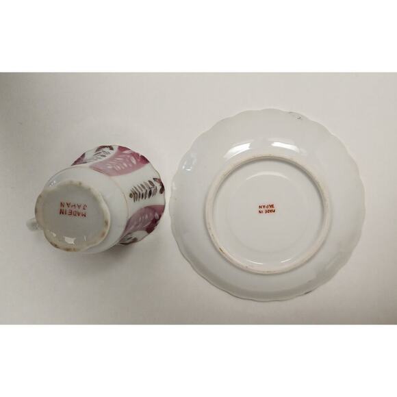 Vintage Early 19th Century White, Purple Gold Trim Teacups and Saucers - Picture 4 of 4